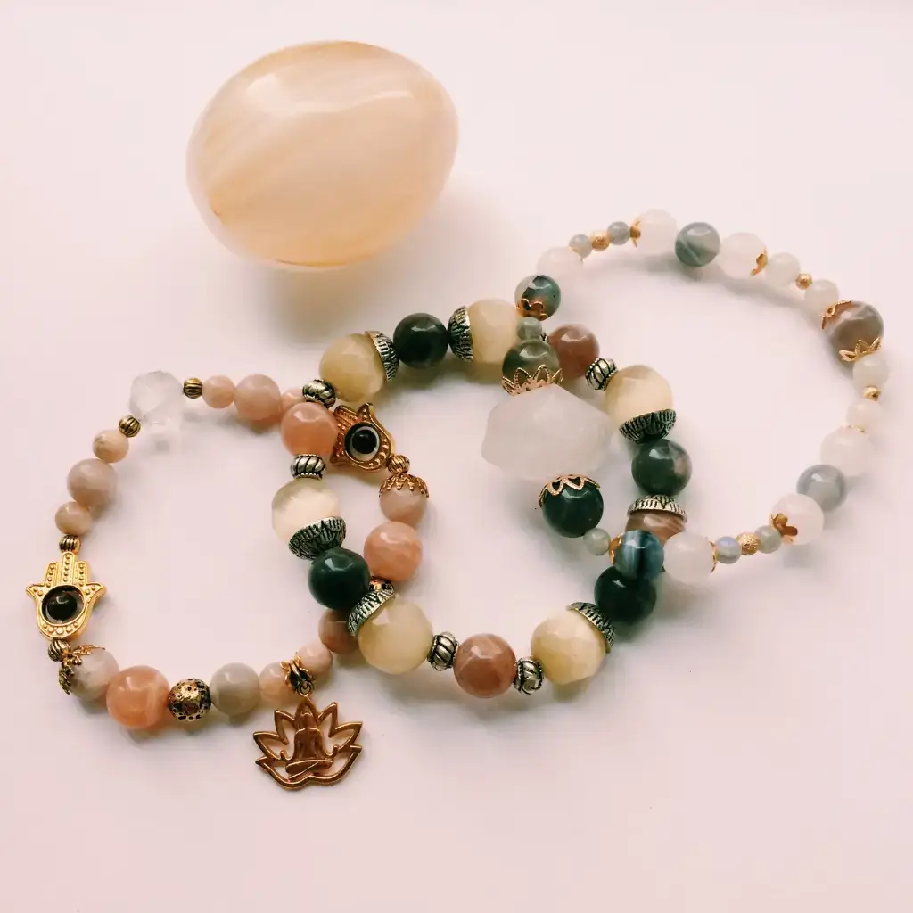 Niyet Bileklikleri Nedir ?