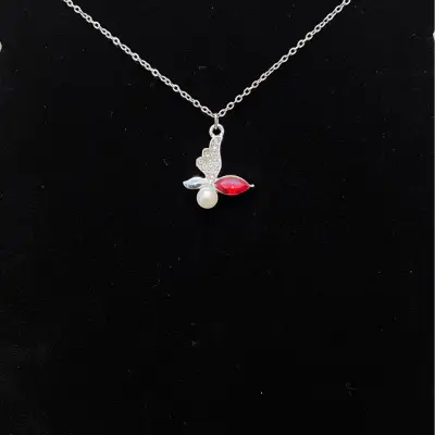 Kırmızı İnci Zarafeti Kolyesi